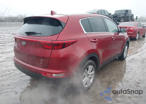 2018 Kia Sportage Lx z USA, uszkodzony, nr VIN KNDPM3AC8J7487003